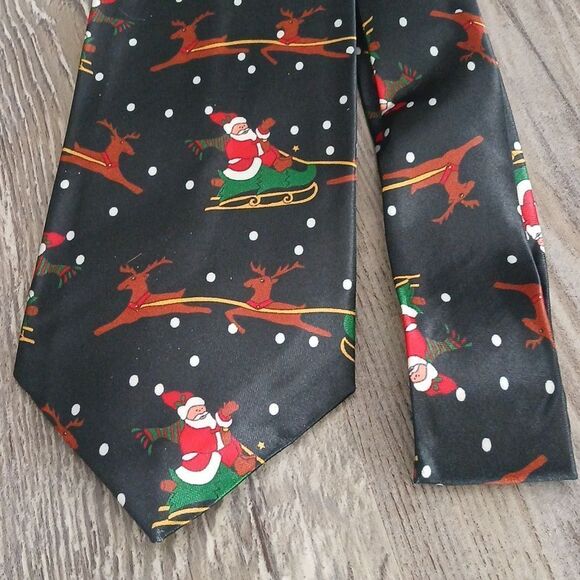 Christmas Necktie Christmas Party Fun Christmas Theme Print Tie Santa Reindeer - Picture 2 of 5
